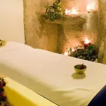 Delfi & Wellness Center Отель 3*