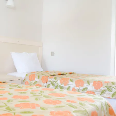 Delfi & Wellness Center Hotel 3*