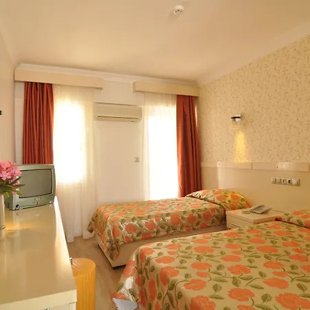 Hotel Delfi & Wellness Center