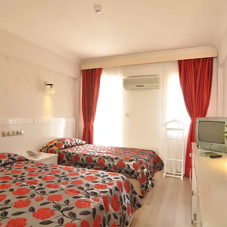 Hotel Delfi & Wellness Center