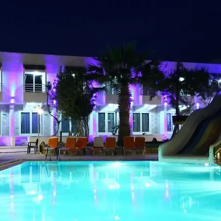 Delfi & Wellness Center Hotel