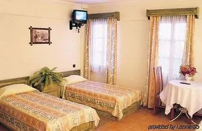 Delfi & Wellness Center 3*