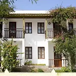 Delfi & Wellness Center Hotel 3*