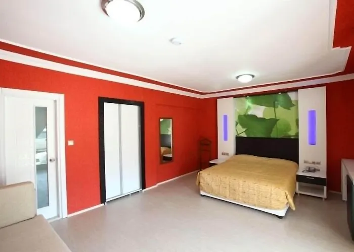 酒店 Delfi & Wellness Center 3*